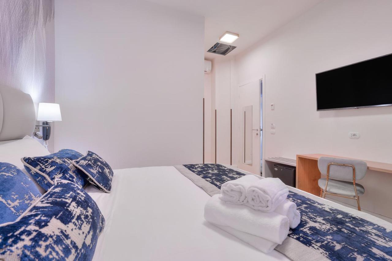 Hotel Cosmos 佛罗伦萨 外观 照片